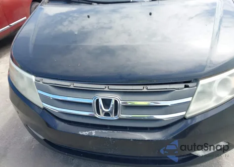 2013 Honda Odyssey Touring/Touring Elite из США, поврежденный, VIN 5FNRL5H92DB065454